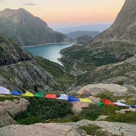 Отель Du Vieux Emosson